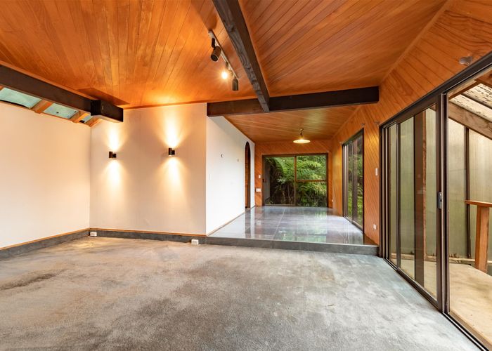  at 44 Viewmont Drive, Harbour View, Lower Hutt
