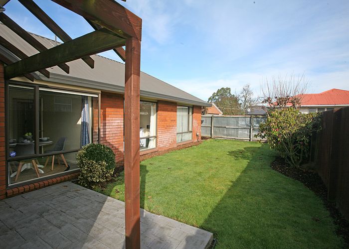  at 2-71/71 Bentley Street, Russley, Christchurch