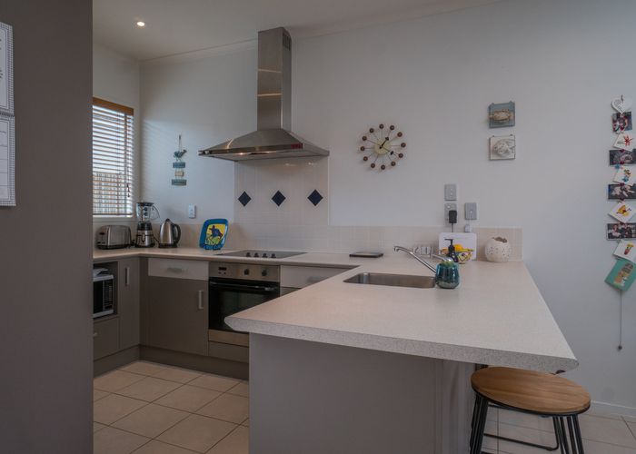  at 9T Clearwater Cove, West Harbour, Auckland