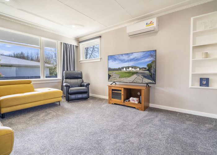  at 227 Bain Street, Clifton, Invercargill