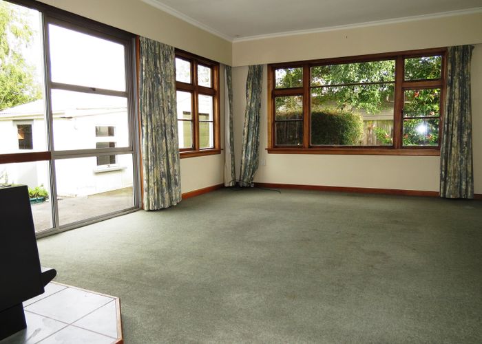 Free property data for 53 Glenfield Crescent, Mairehau, Christchurch