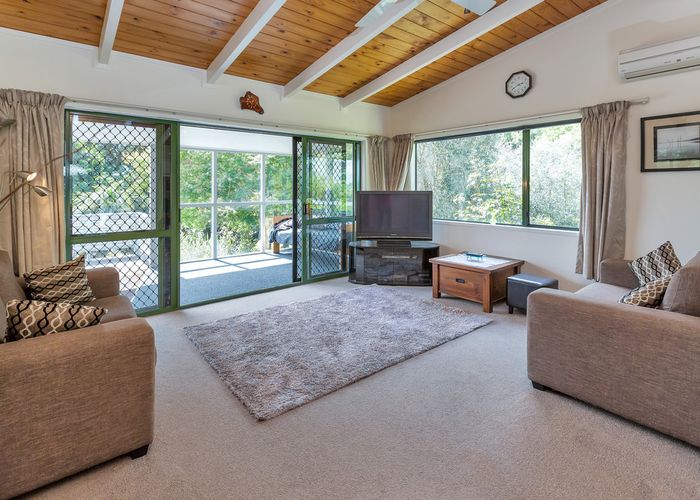  at 348 Crane Road, Kamo