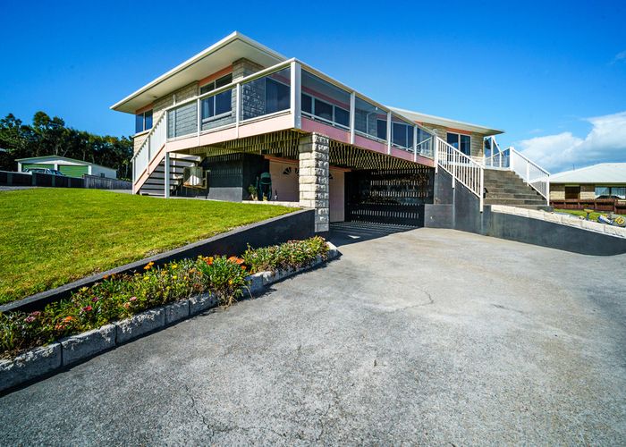  at 10 Motukari Place, Onaero, Waitara