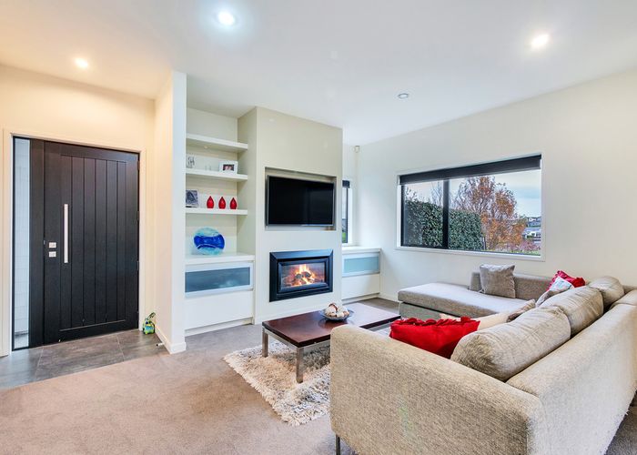  at 8 Woolshed Lane, Pukekohe, Pukekohe