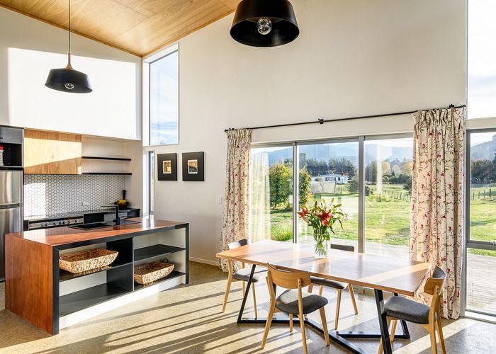  at 973 Thorpe-Orinoco Road, Thorpe