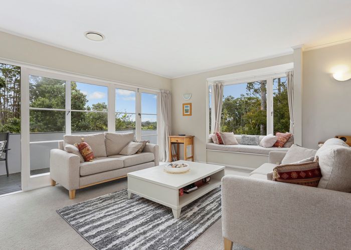  at 63 Woodfern Crescent, Titirangi, Auckland