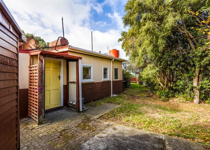  at 4 Campbell Terrace, Motunau, Greta Valley
