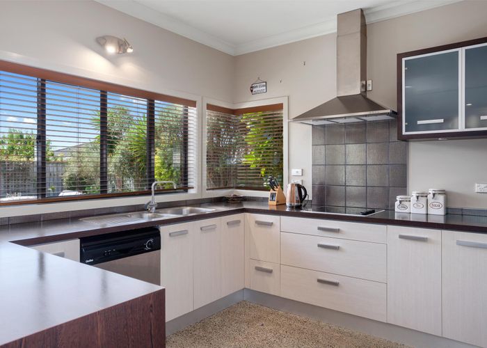  at 9 Bunyan Road, Coastlands, Whakatane