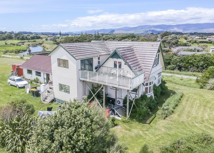  at 55 Kapiti Lane, Otaki Beach, Otaki
