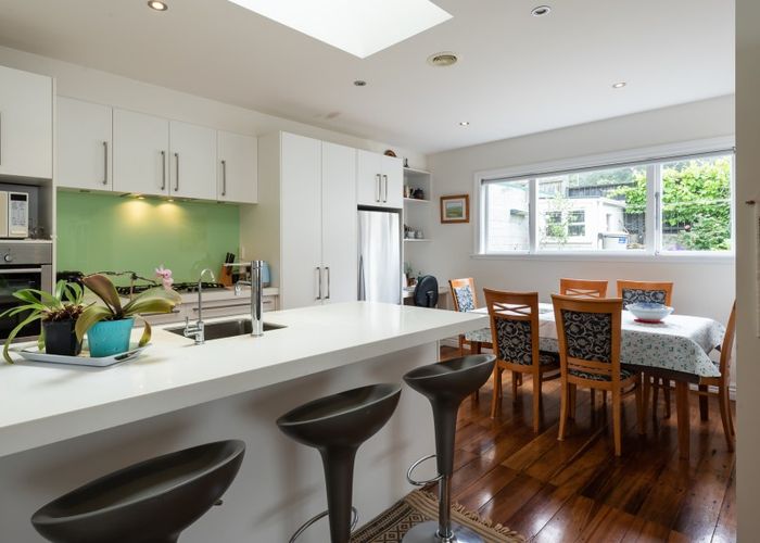 Free property data for 4 Salisbury Avenue, Mount Cook, Wellington