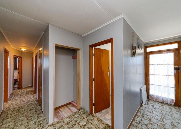  at 4 Jackson Avenue, Highbury, Palmerston North