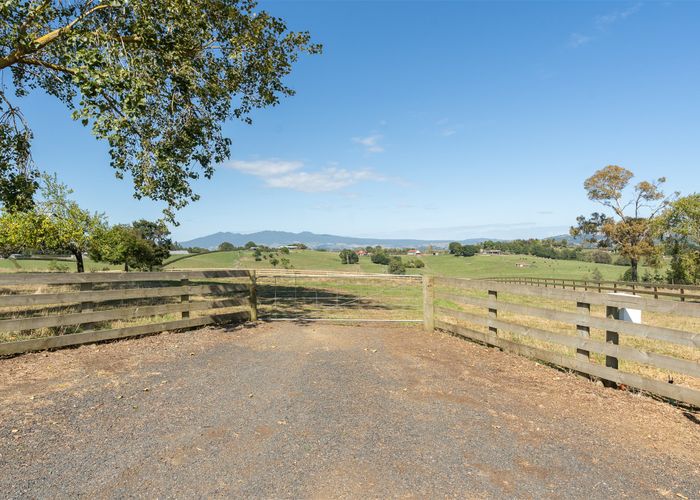 at 25 Mccandlish Road, Ngahinapouri