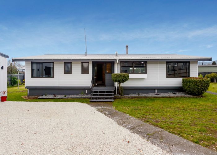  at 11 Grace Crescent, Richmond Heights, Taupo