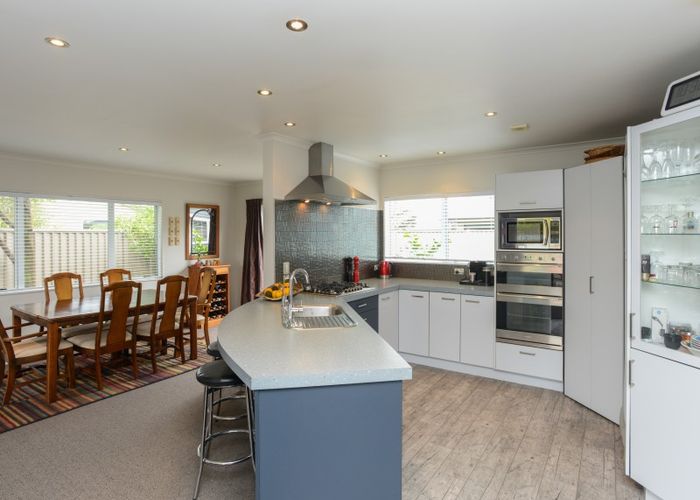  at 398 Southland Place, Raureka, Hastings