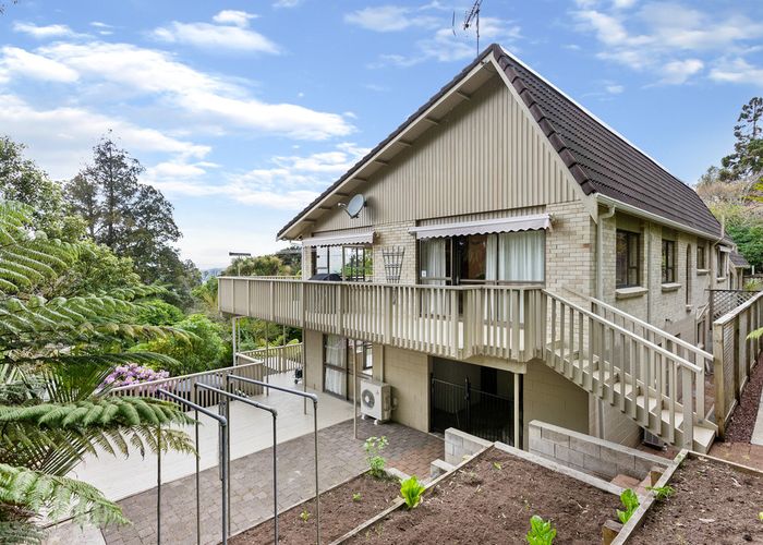  at 18 Atarua Gardens, Waiatarua, Auckland
