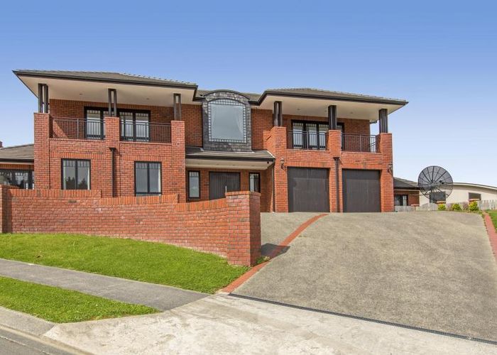  at 32 Arahiwi Grove, Tirohanga, Lower Hutt