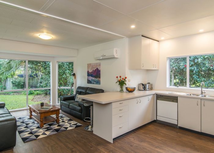  at 469 Te Moana Road, Waikanae