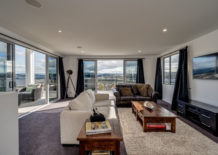  at 12 Gyle Place, Pyes Pa, Tauranga