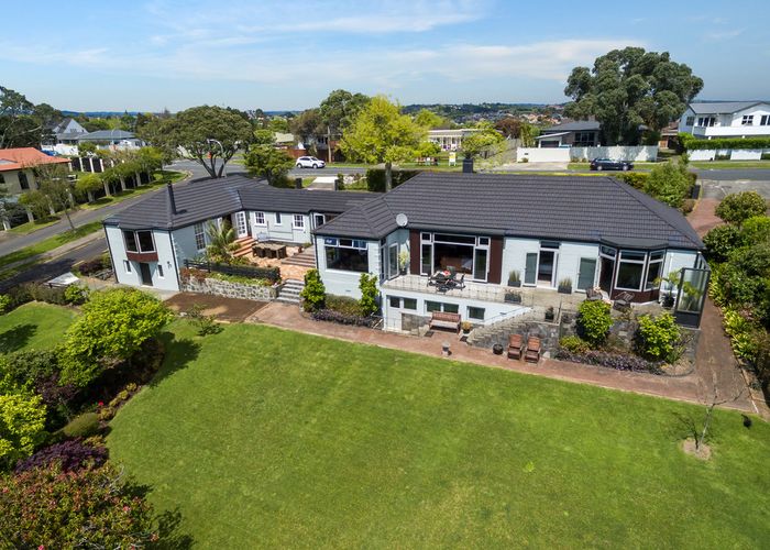  at 30 Paparoa Road, Cockle Bay, Auckland