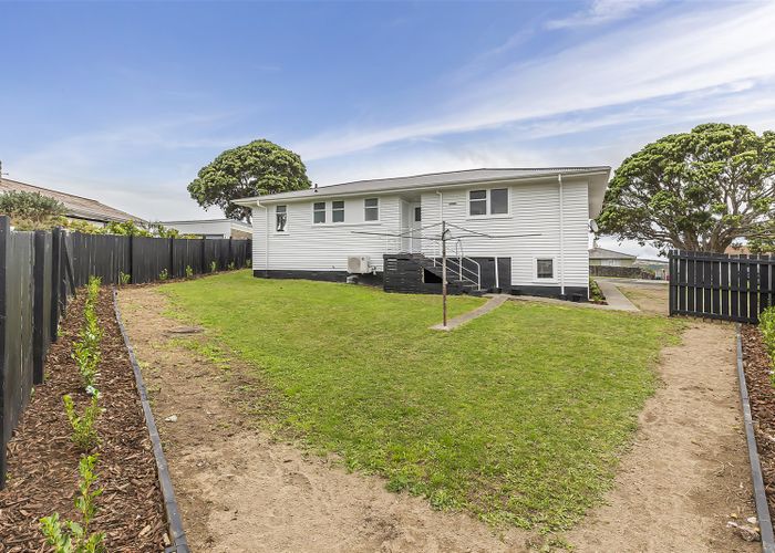 at 4 Natone Street, Waitangirua, Porirua