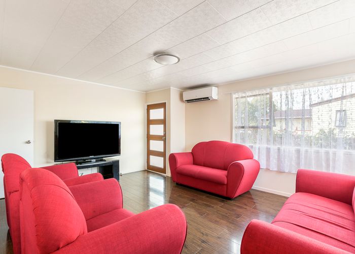  at 12 Avro Place, Mangere, Auckland
