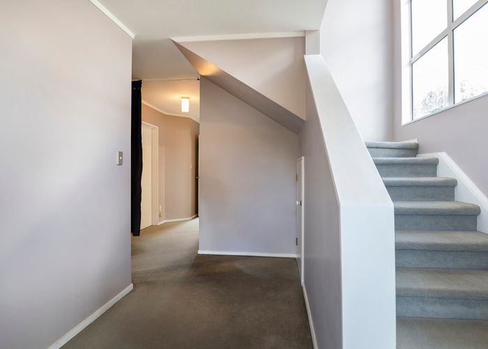  at 1/2 Raleigh Road, Northcote, Auckland