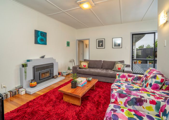  at 19 James Street, Hamilton East, Hamilton