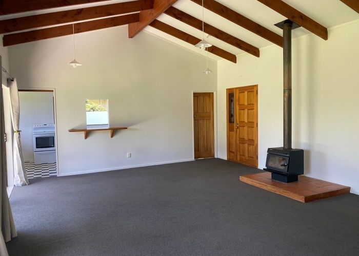  at 9 Tobys Way, Waikanae Beach, Waikanae
