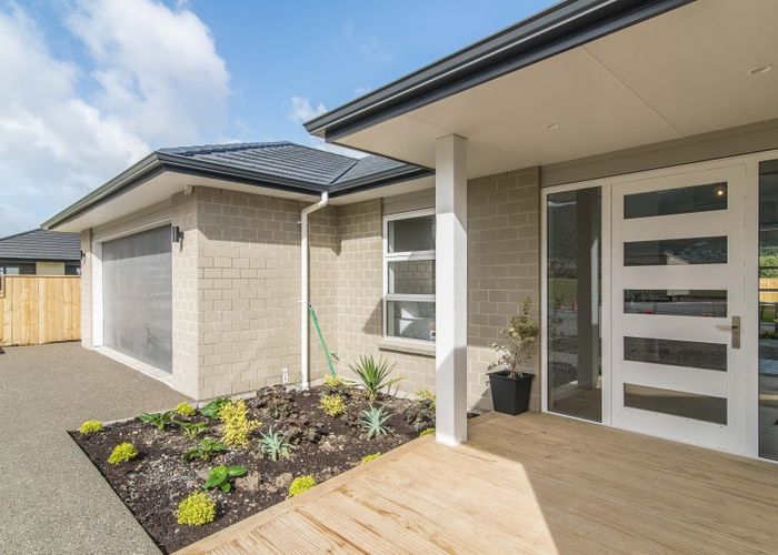  at 81 Waipunahau Road, Waikanae