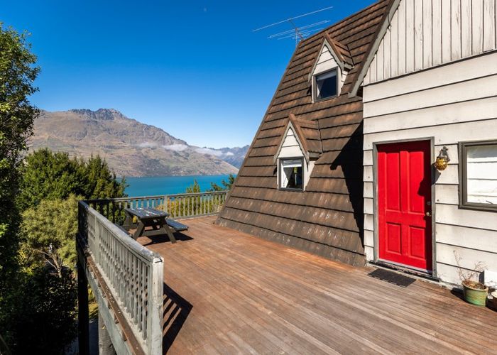  at 6A Williams Street, Sunshine Bay, Queenstown