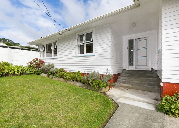  at 15 Vancouver Street, Kingston, Wellington