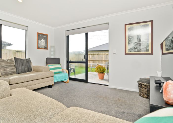  at 19 Briannarose Drive, Fitzroy, Hamilton