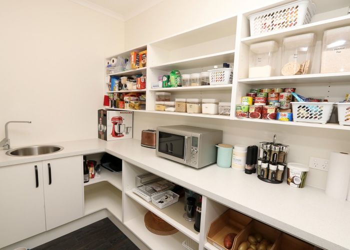  at 8 Whiteoak Grove, Tinwald, Ashburton