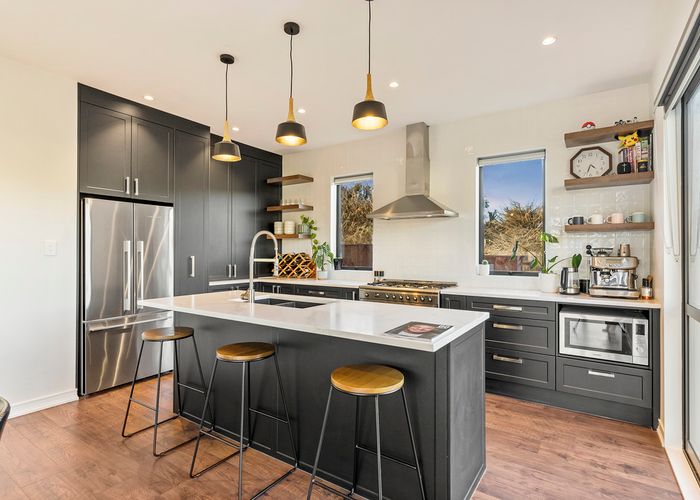  at 27 Castellina Drive, Hingaia, Auckland
