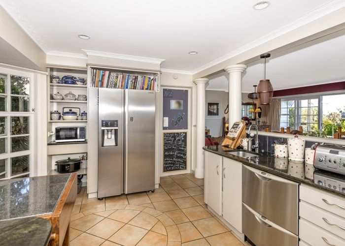  at 9 Moana Road, Okitu, Gisborne
