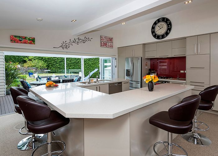  at 16 Micawber Place, Mellons Bay, Auckland