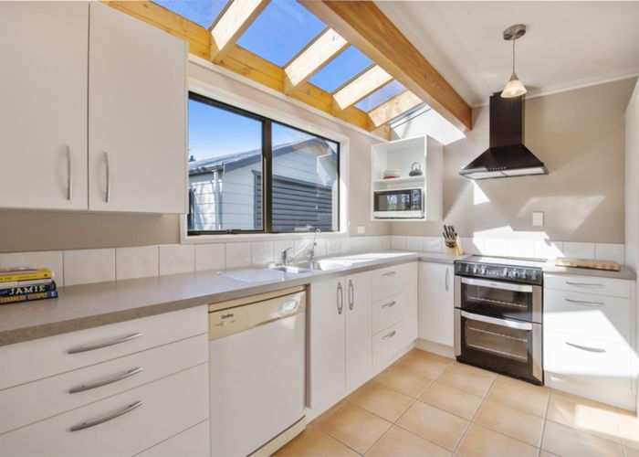  at 10 Angela Place, Taupo