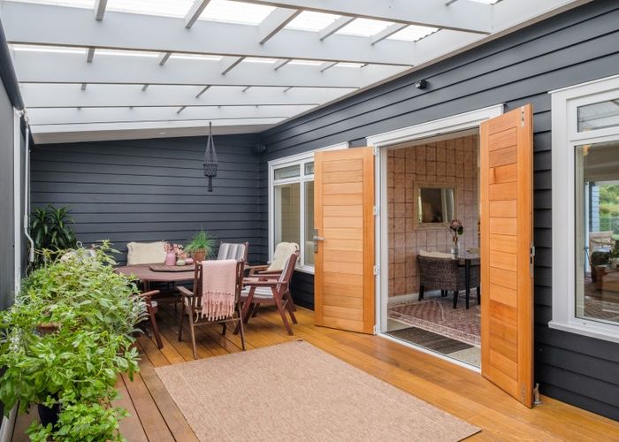  at 58 Scarlys Way, Okitu, Gisborne