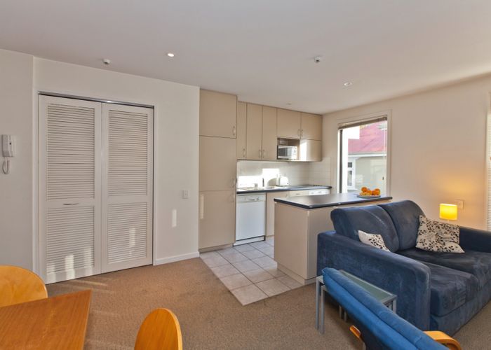  at 8/245 Montreal Street, Christchurch Central, Christchurch