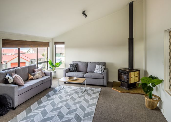  at 2 Sanchi Way, Broadmeadows, Wellington