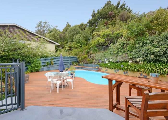  at 6 Chichester Drive, Pinehaven, Upper Hutt