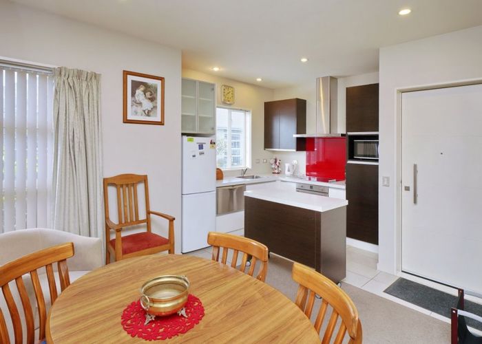  at 1/400 Innes Road, Mairehau, Christchurch