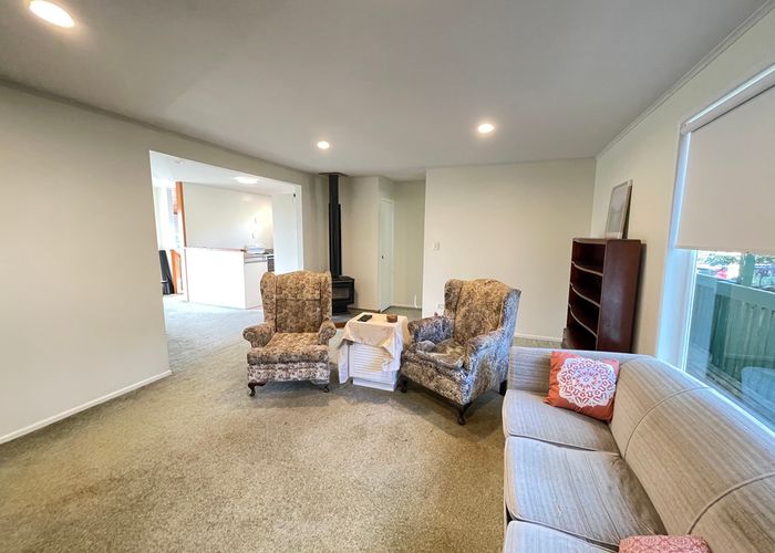  at 524 Whangaparaoa Road, Stanmore Bay, Whangaparaoa