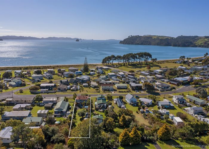  at 6 Captain Cook Road, Cooks Beach, Whitianga