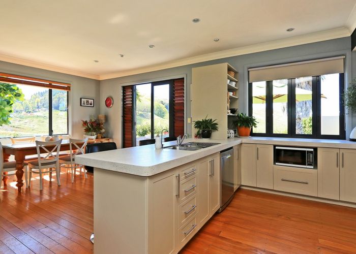  at 244 Seafield Road, Eskdale