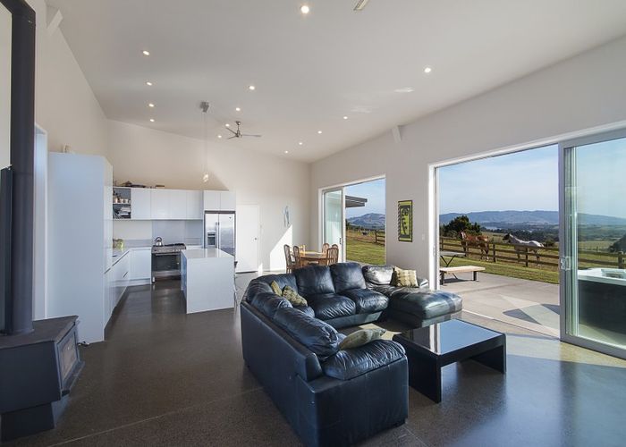  at 334 Settlement Road, Puni