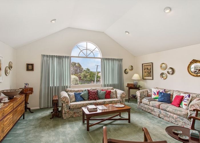  at 1/130 Sandspit Road, Shelly Park, Auckland
