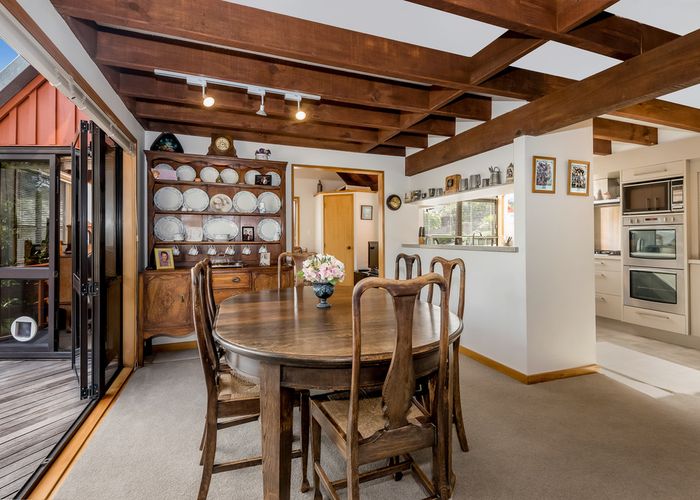  at 54 Cheriton Road, Mellons Bay, Auckland