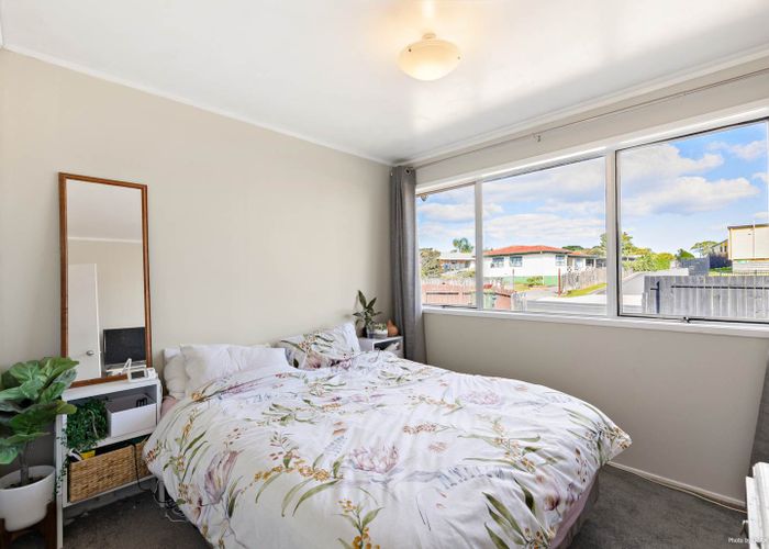  at 46 Wickman Way, Mangere East, Auckland