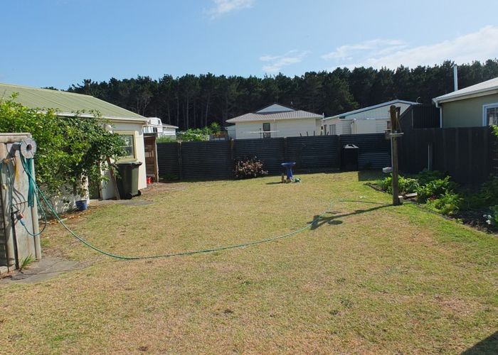  at 17 Hennessy Street, FOXTON BEACH, FOXTON